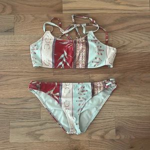 roxy 2 piece multicolored swimsuit